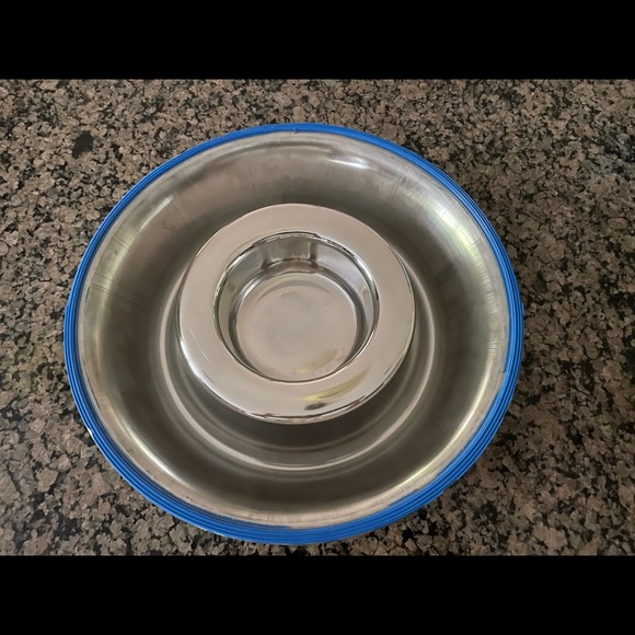 🐾Host Pick🐾 Slow feeding dog bowl - Picture 2 of 2